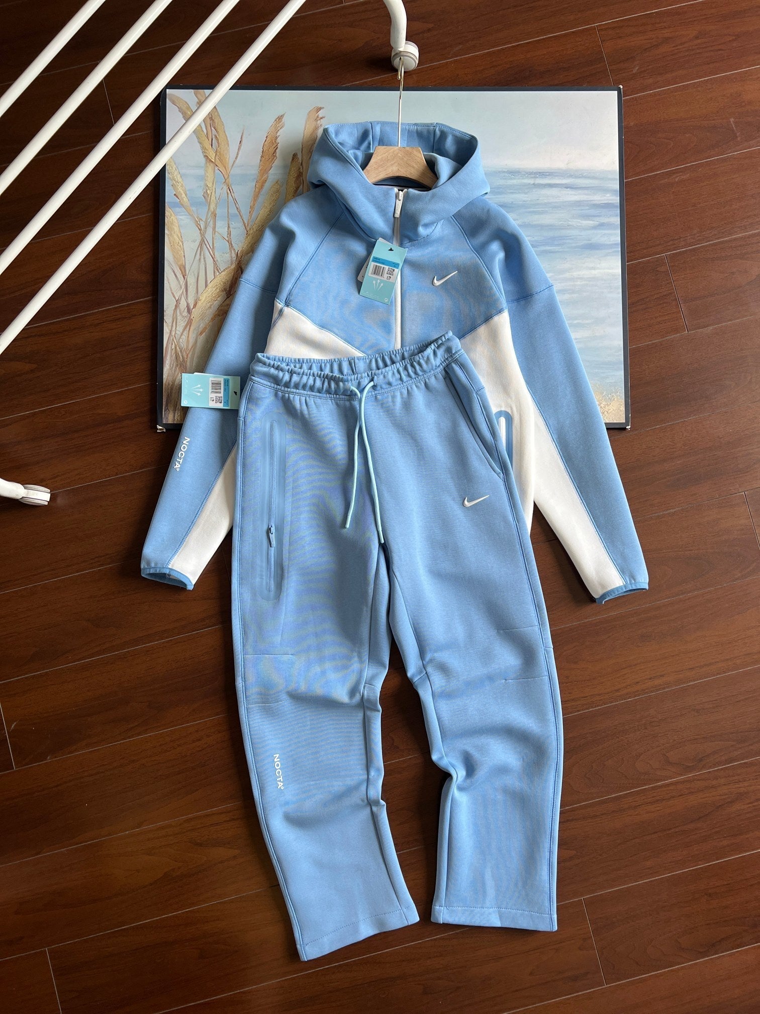 תכלת/לבן - Nike Tech Tracksuit