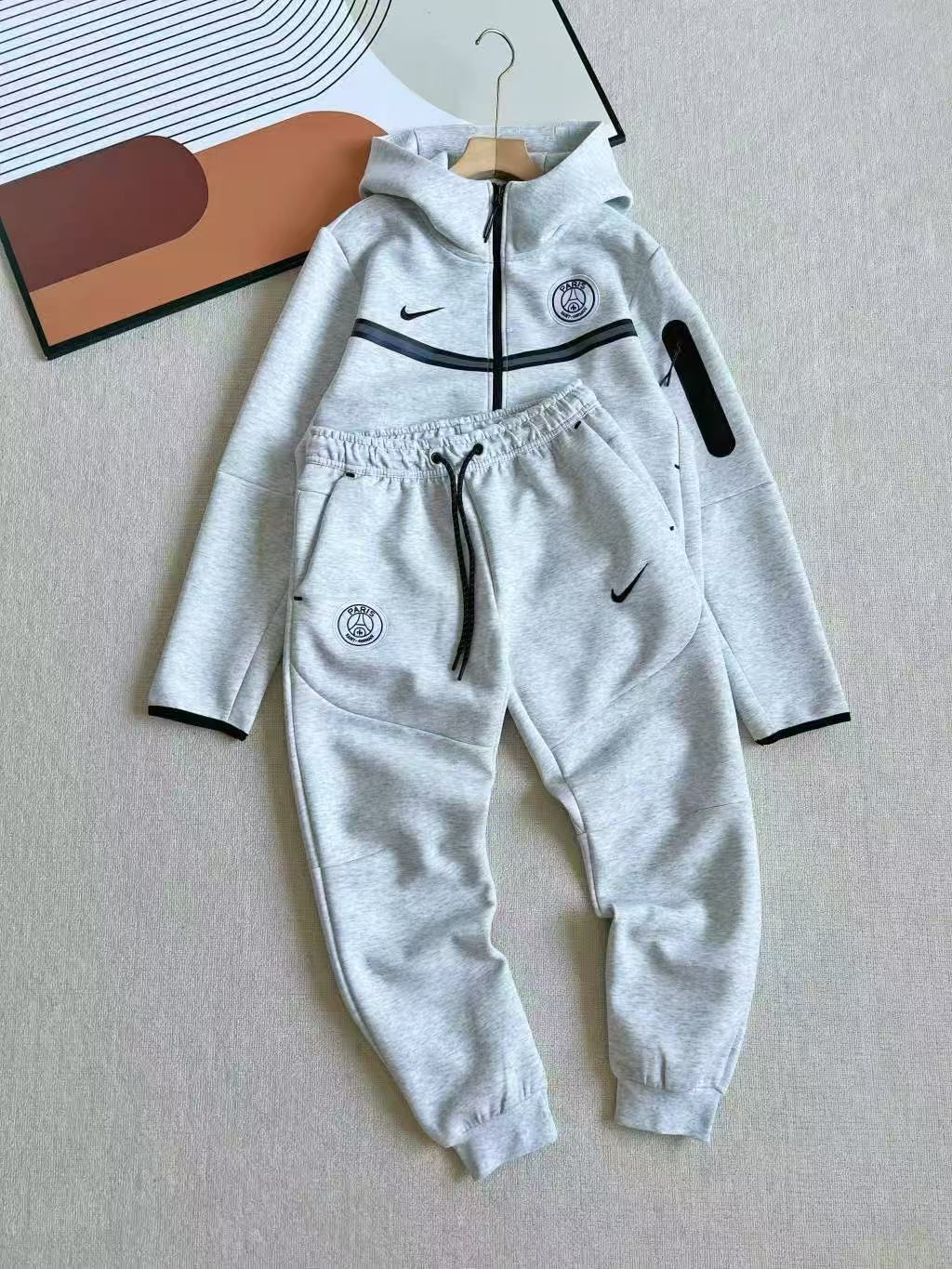 אפור - Nike Tech PSG Tracksuit