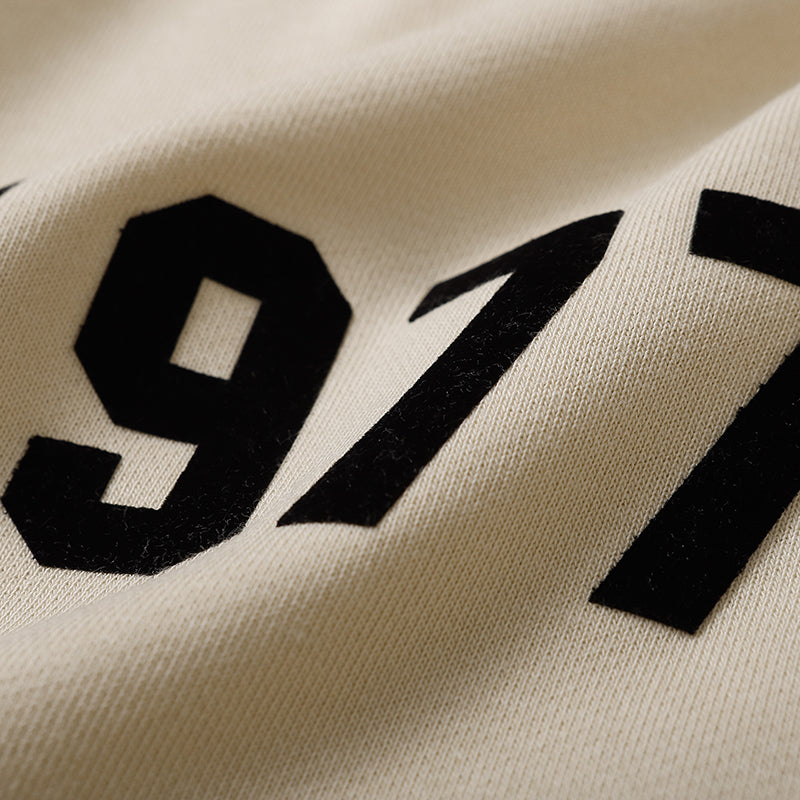 Essentials 1977 Shorts - Heather Grey