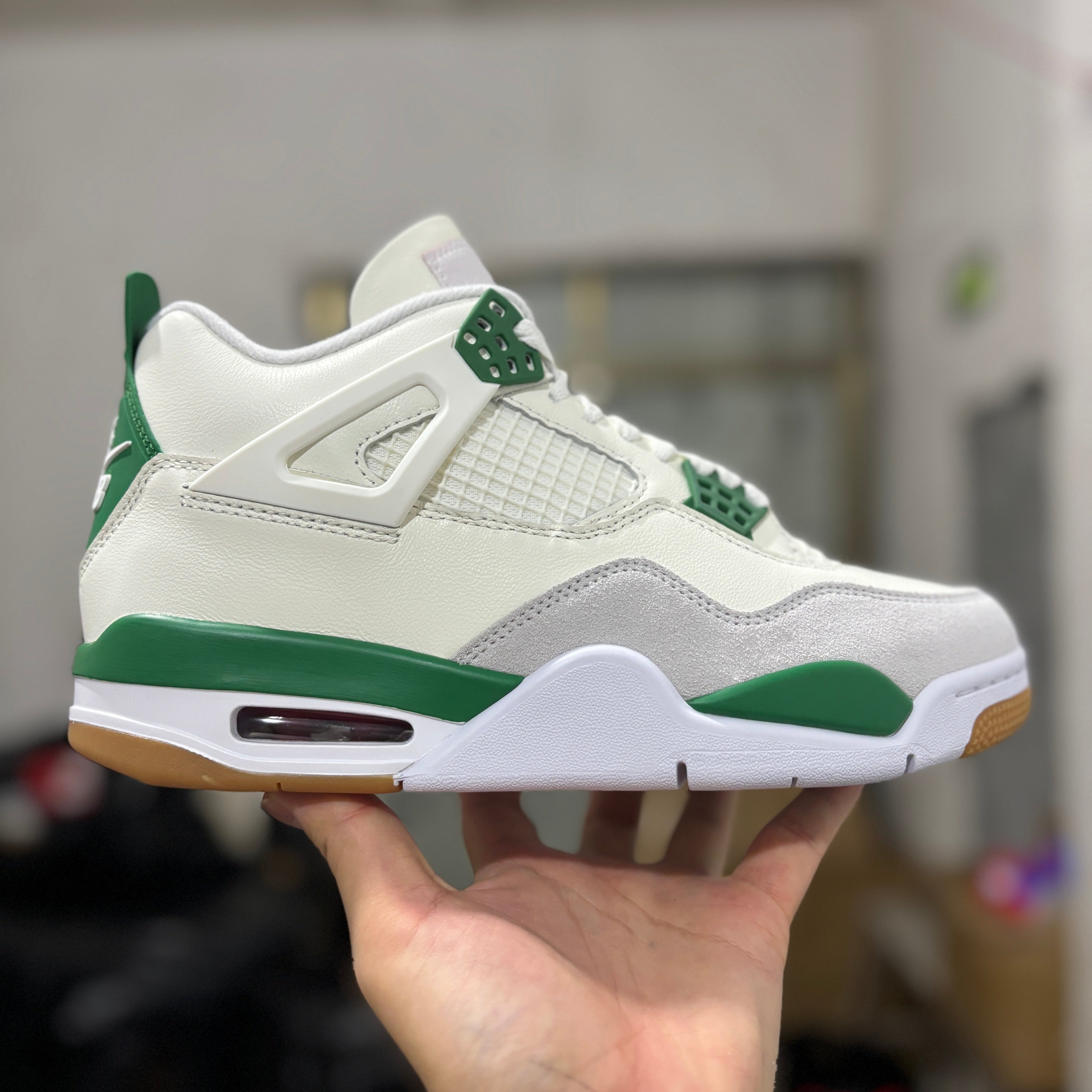 Nike Air Jordan 4 - Lucky Green