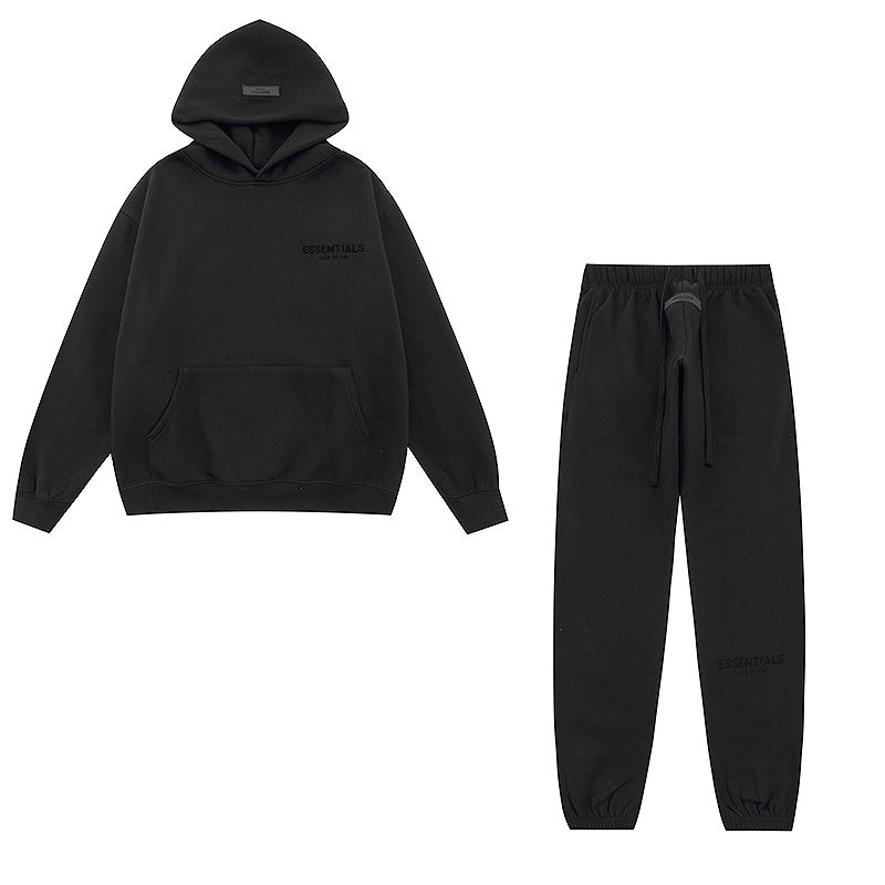 Essentials Tracksuit - שחור