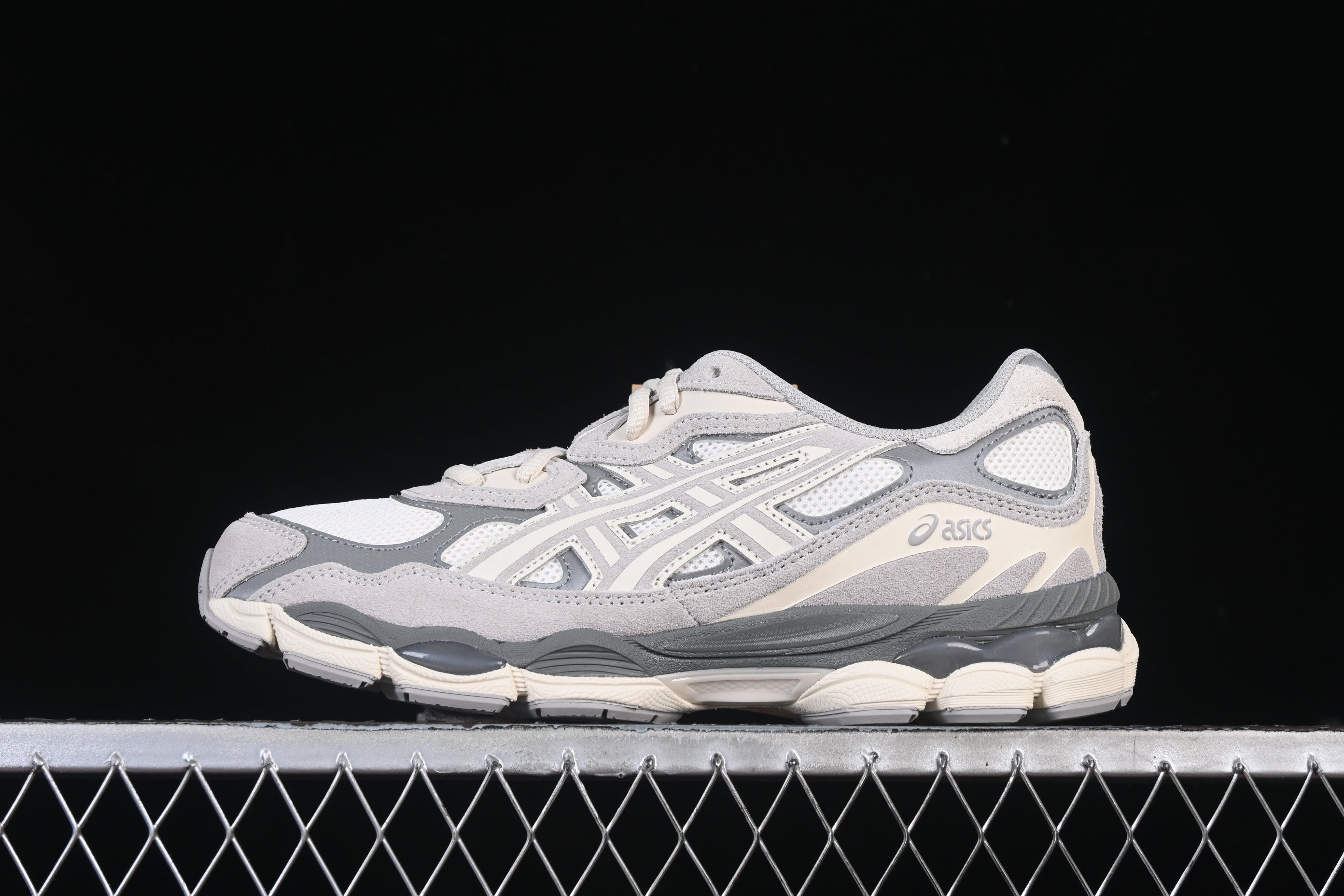 ASICS GEL NYC LIGHT GREY