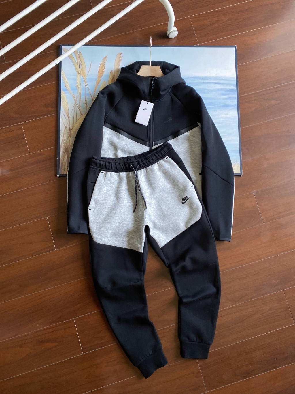 שחור/לבן - Nike Tech Tracksuit