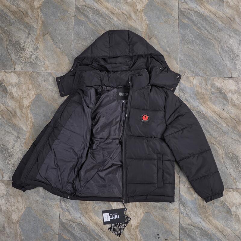 Trapstar coat - black\red