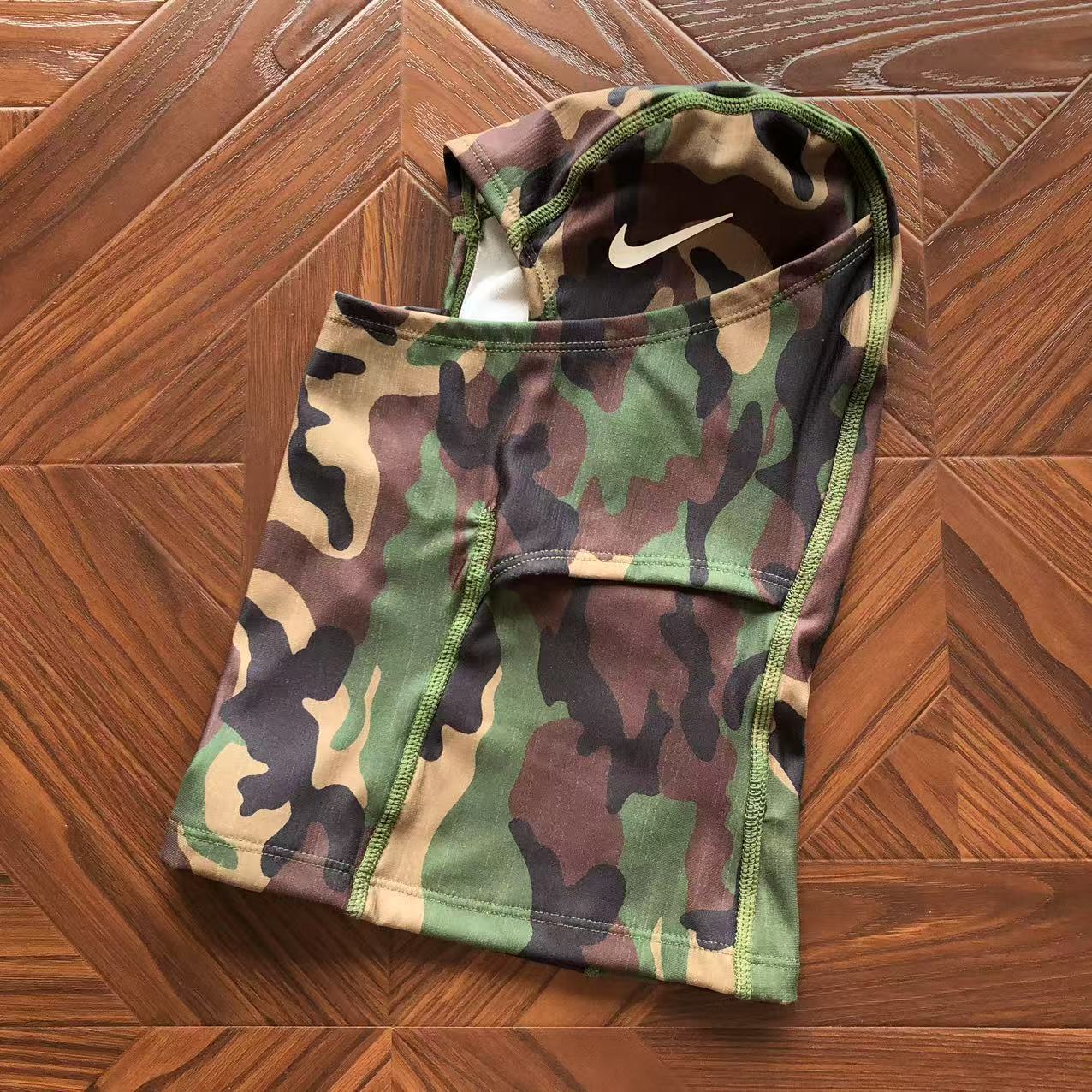 Nike Pro Hood Face Mask