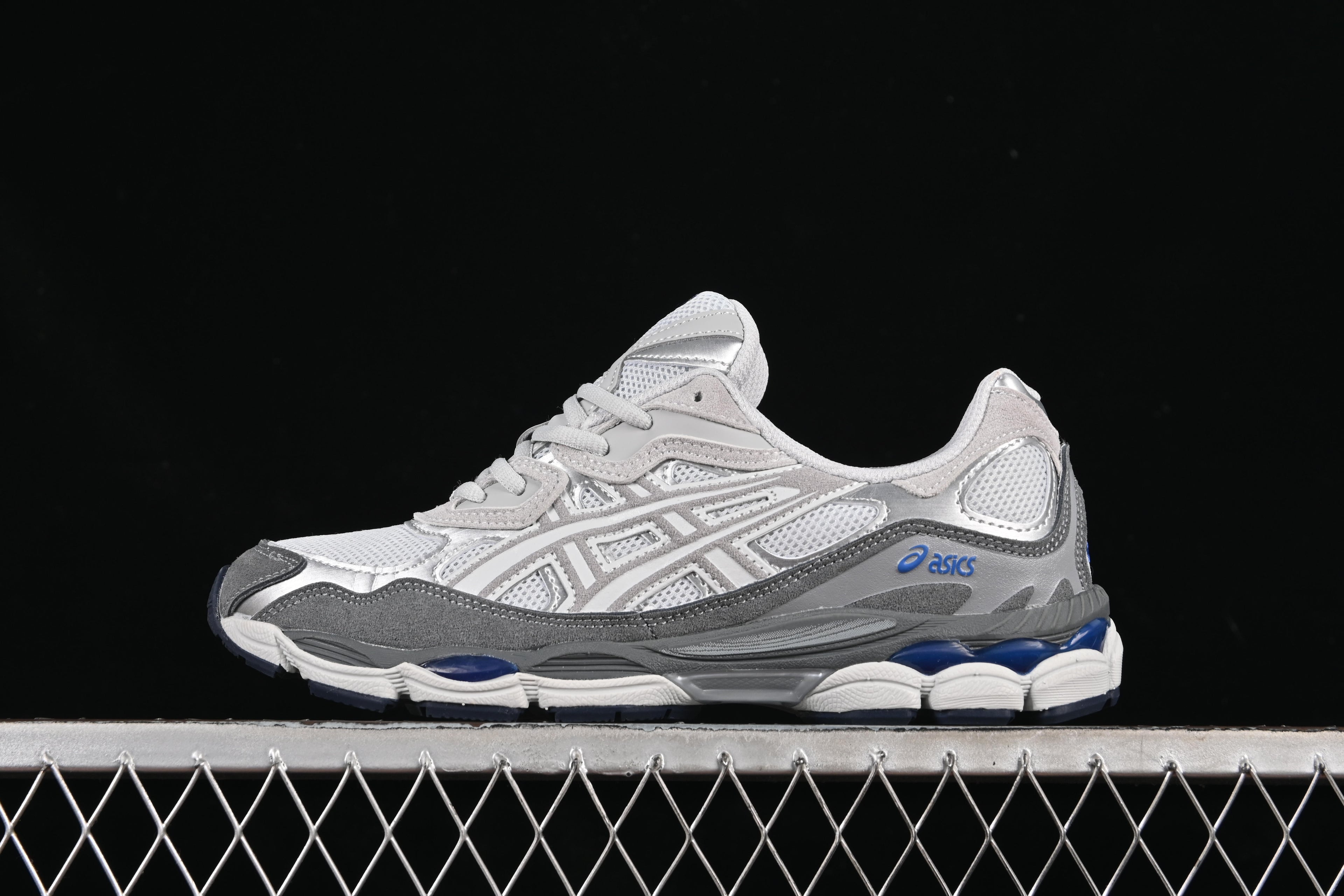 ASICS GEL NYC
