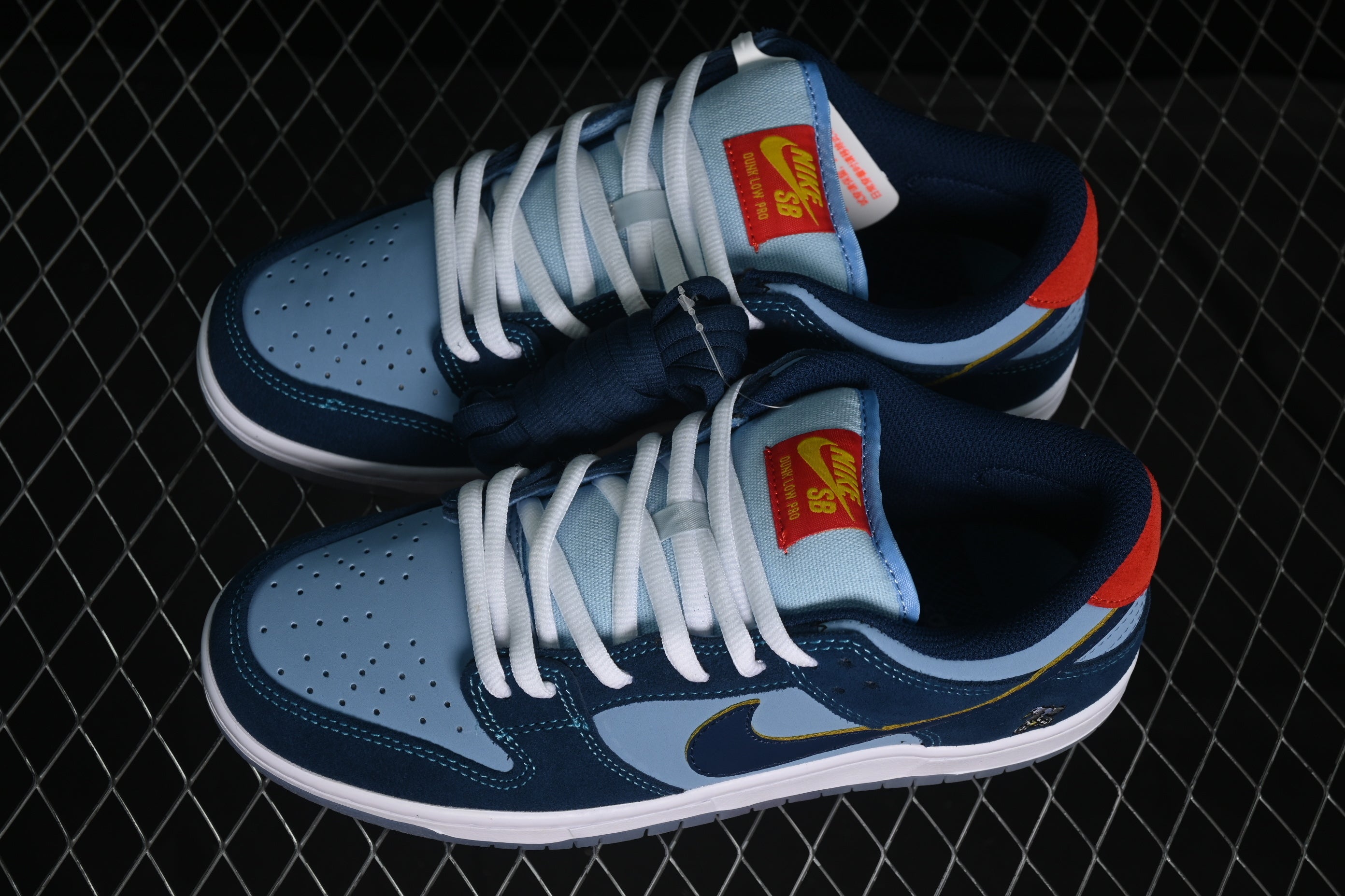 Nike SB Dunk Low “April Skateboards