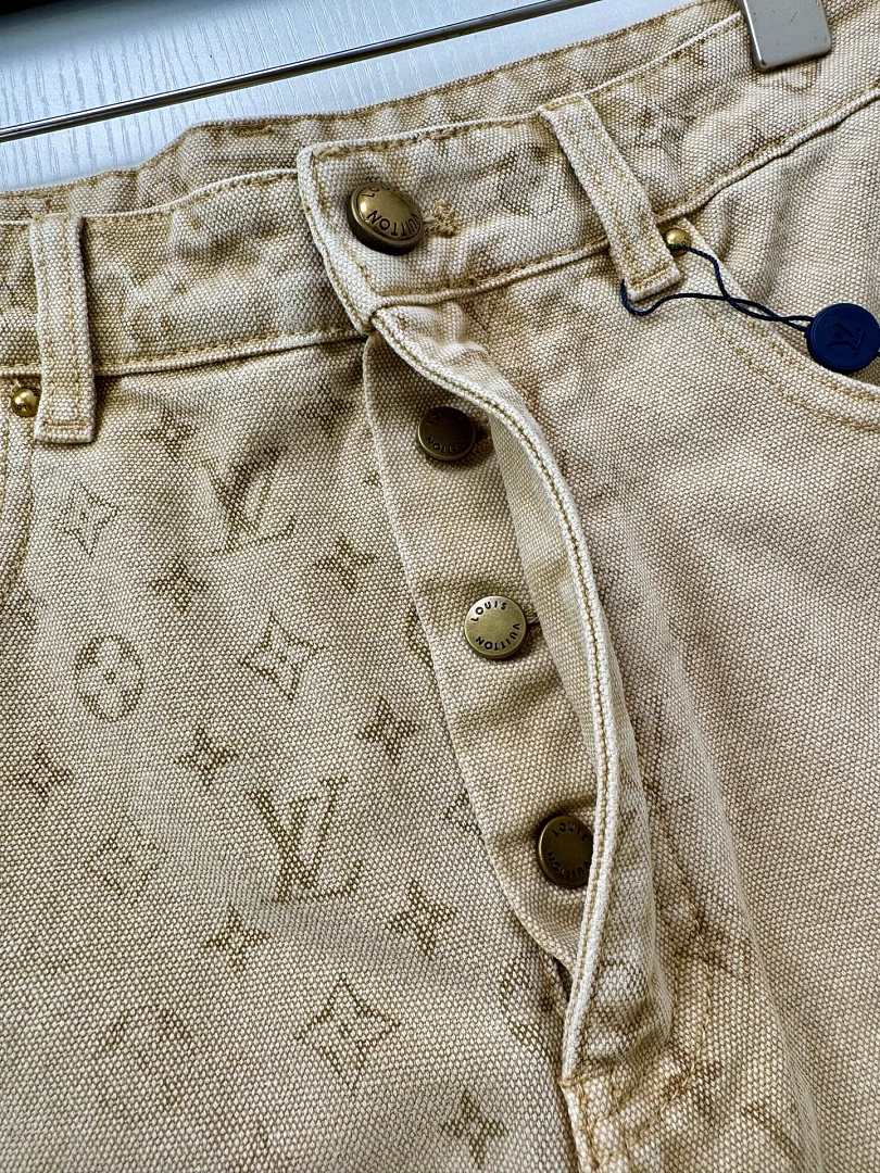 LV Jeans
