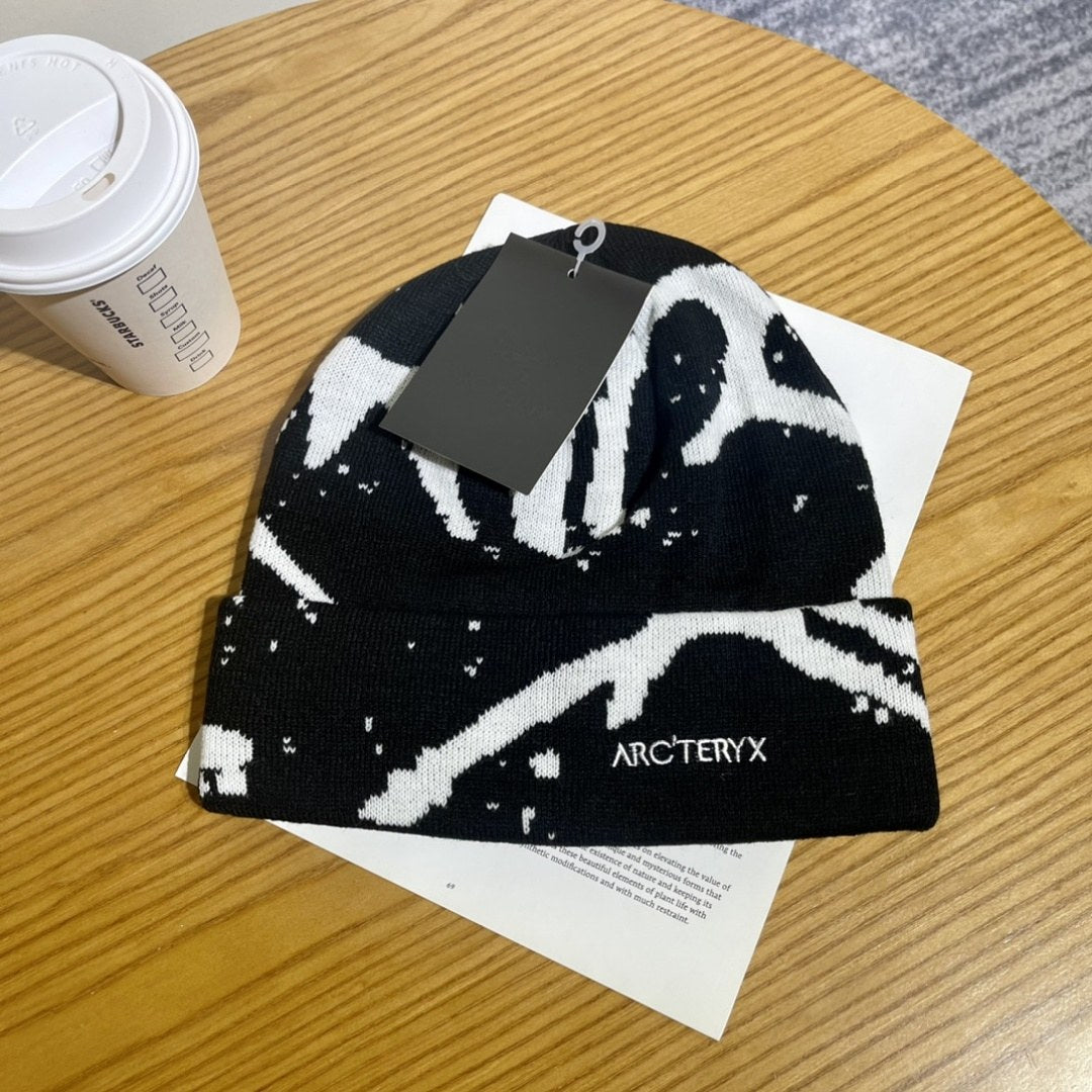 Arc'teryx Splatter Logo Beanie