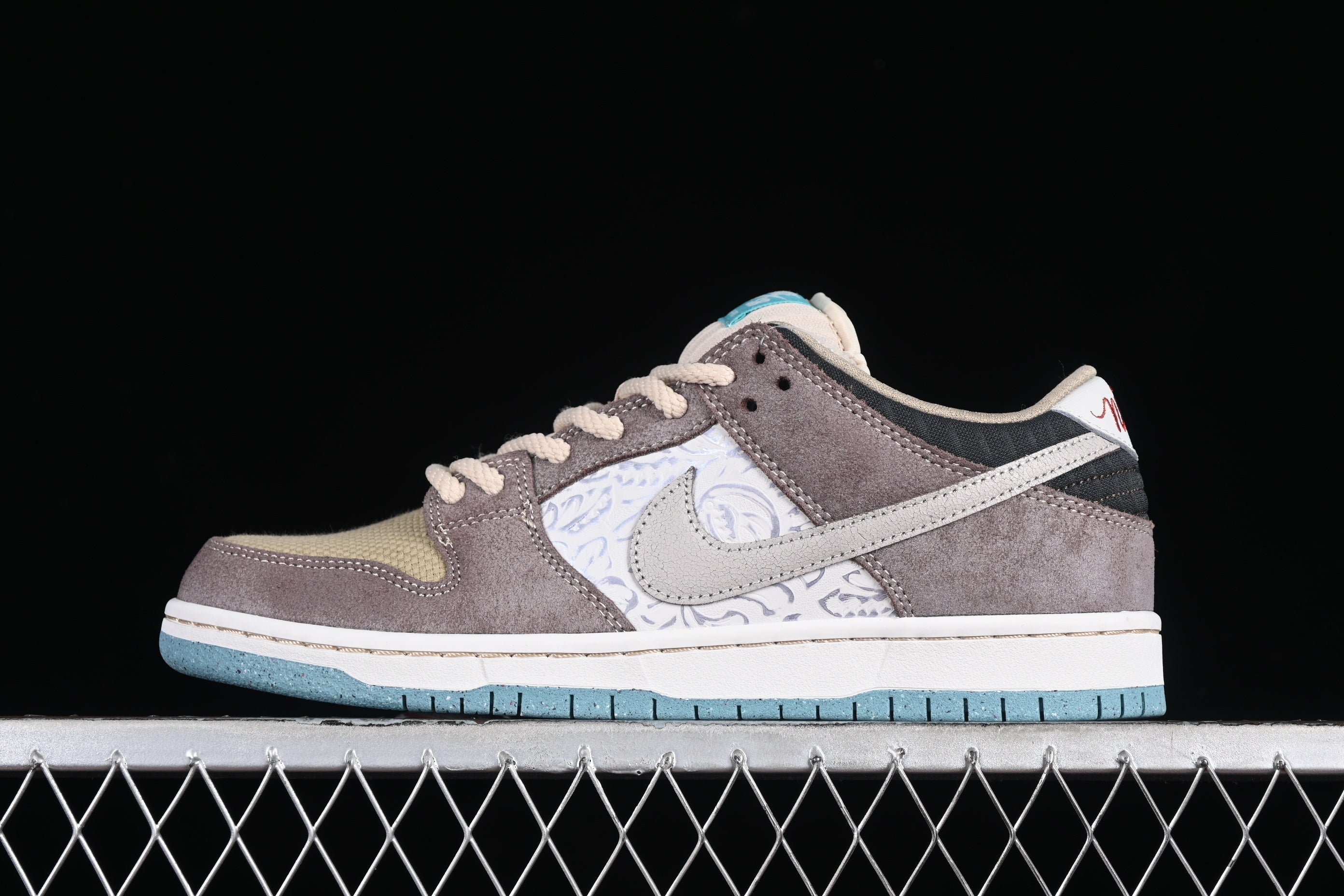 Nike SB Dunk - Fog II