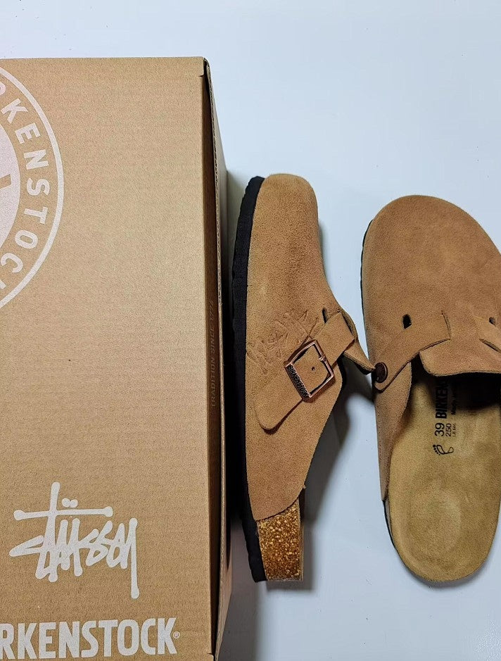 Stüssy x Birkenstock Boston Clog