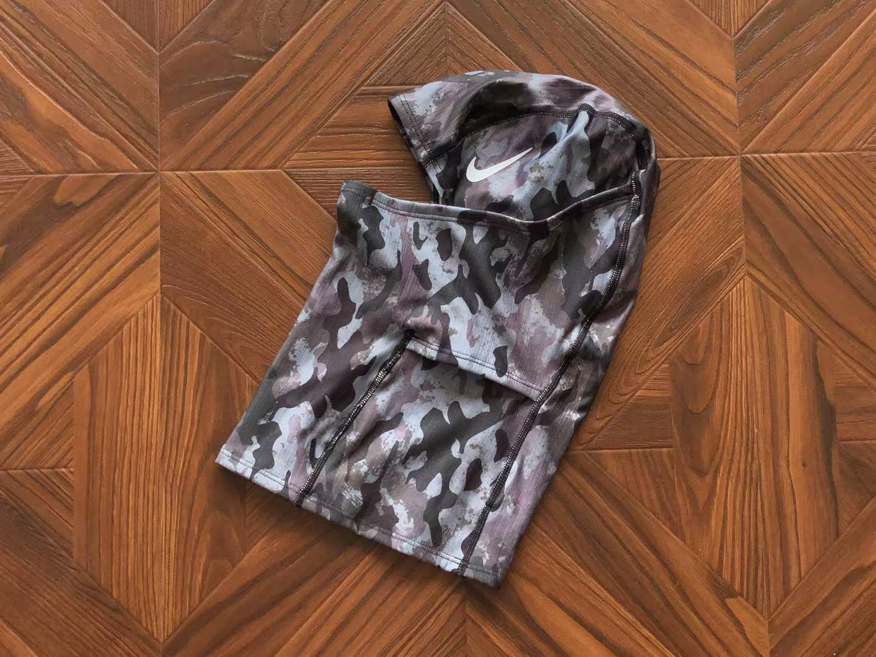 Nike Pro Hood Face Mask