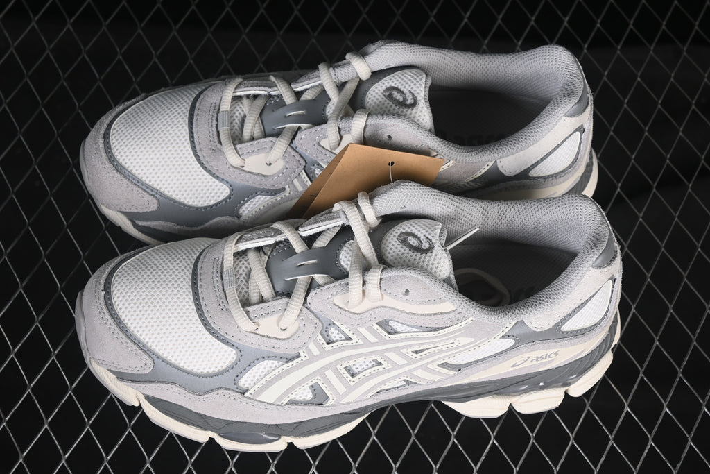 ASICS GEL NYC LIGHT GREY
