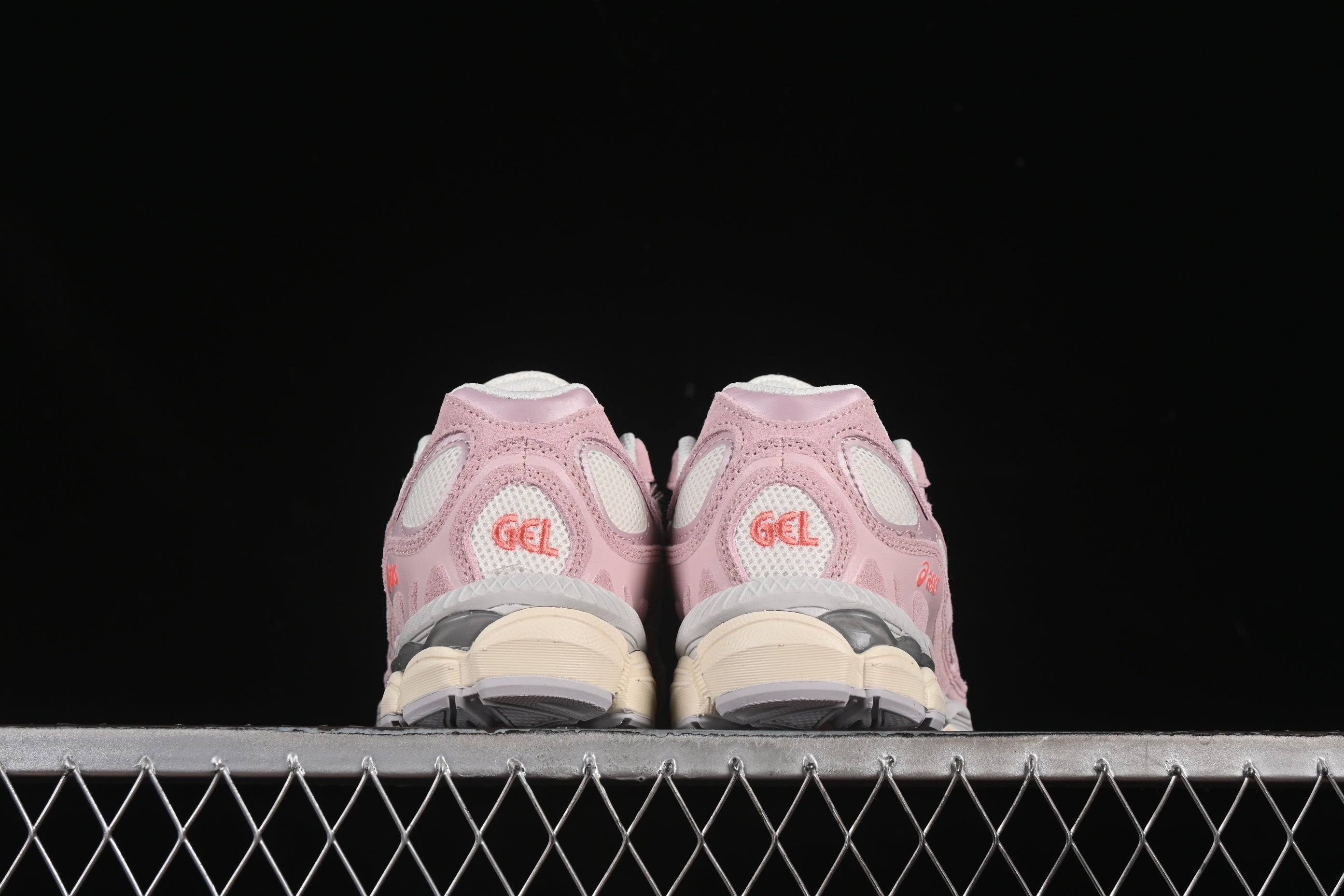 ASICS GEL NYC ROSA