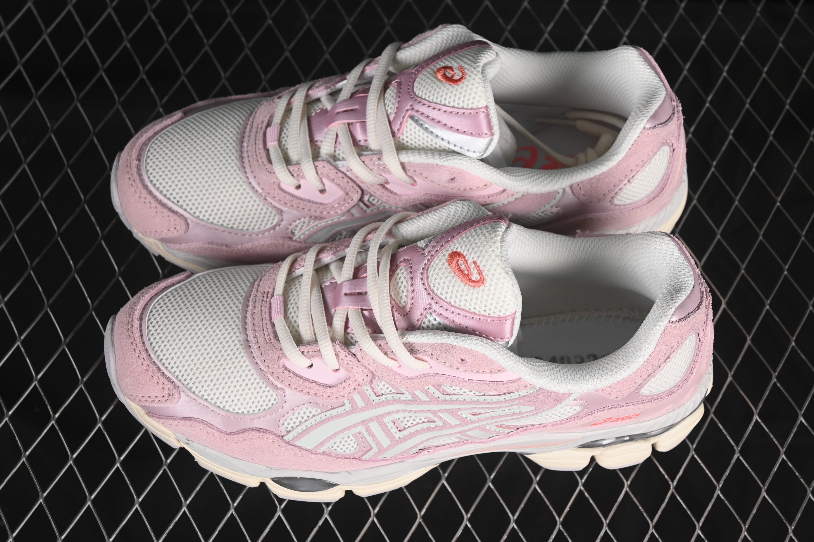 ASICS GEL NYC ROSA
