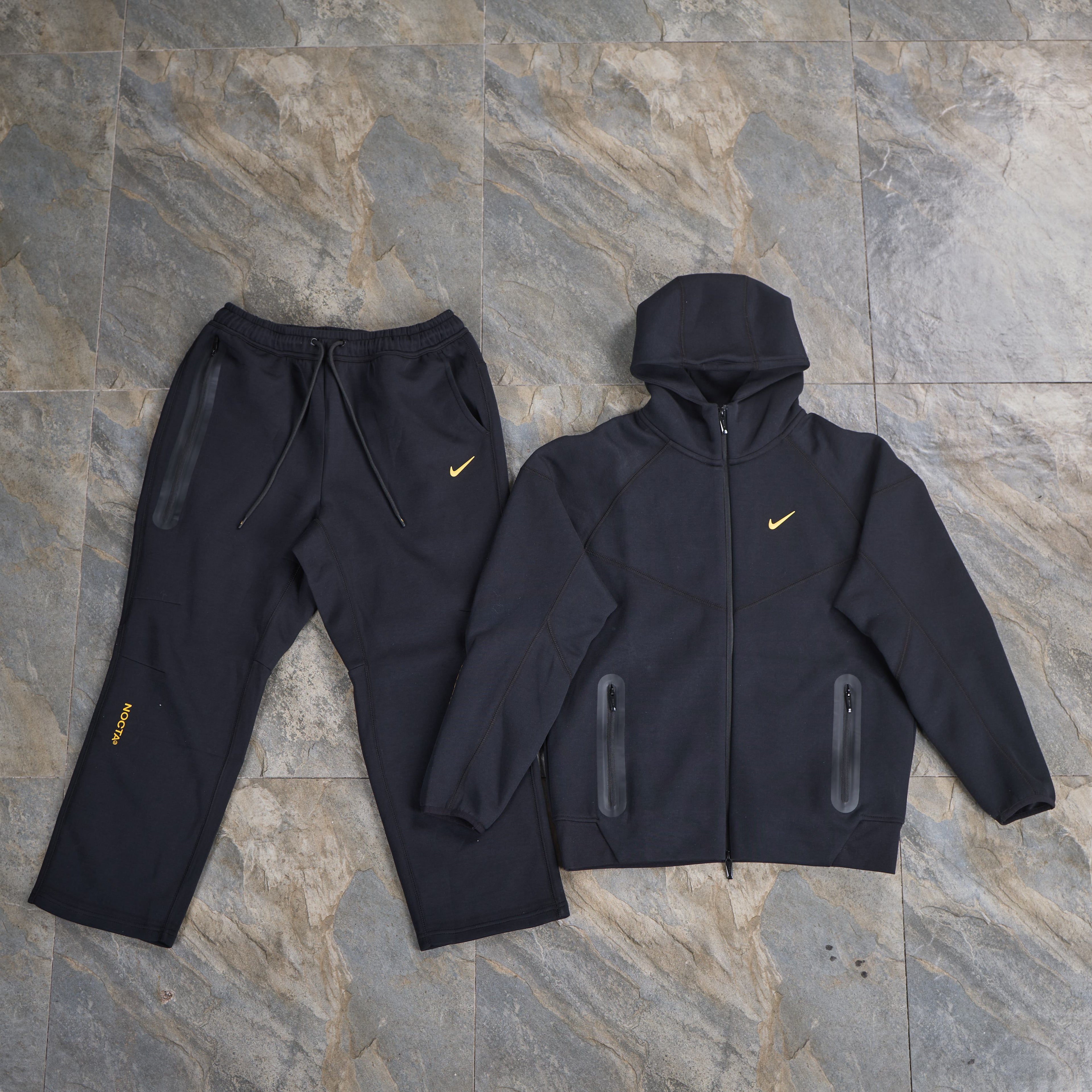 nike X Nocta tech Tracksuit - שחור