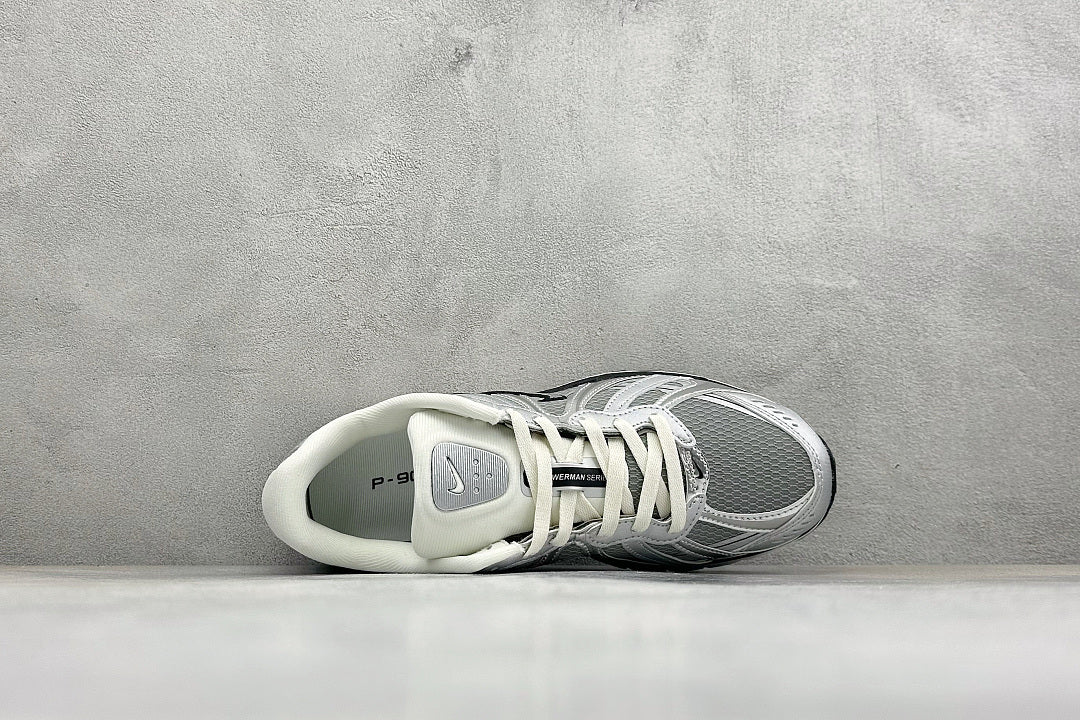 Nike P-9000 - Metallic Silver