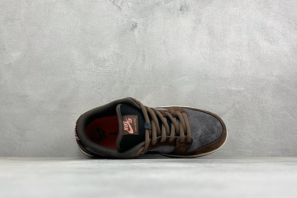 Nike SB Dunk Low - Brown Grey Suede