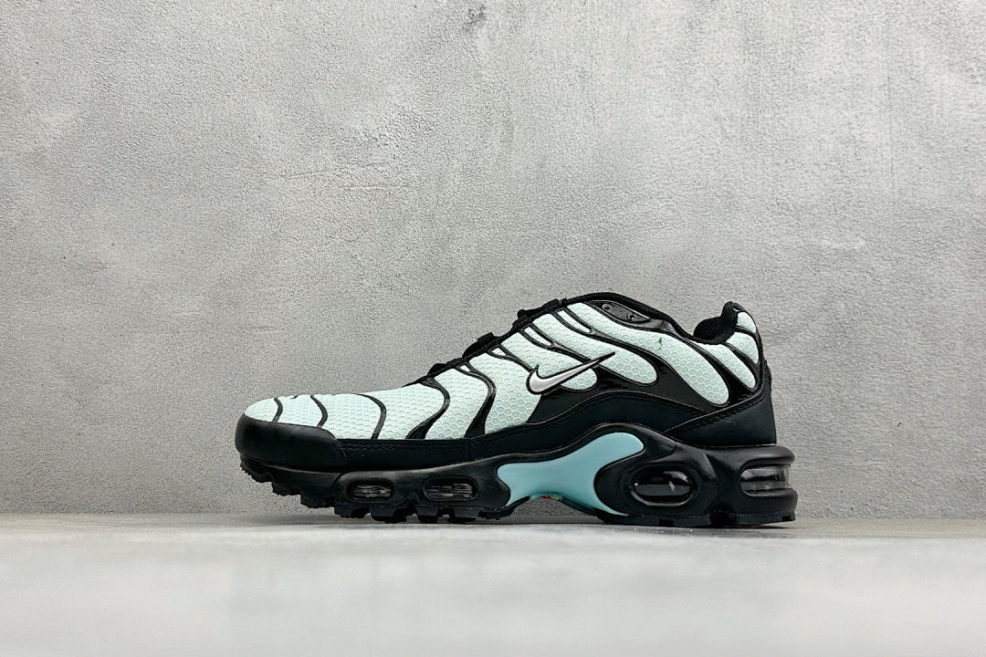 Nike Air Max Plus TN - Mint Black