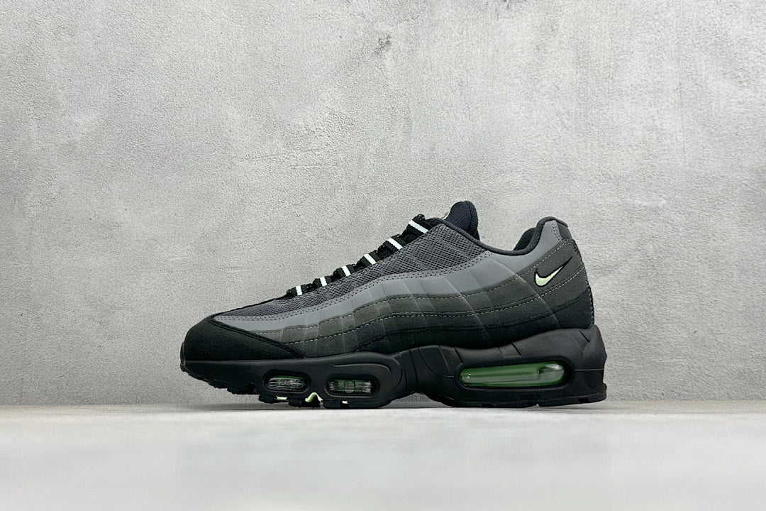 Nike Air Max 95 - Anthracite Volt