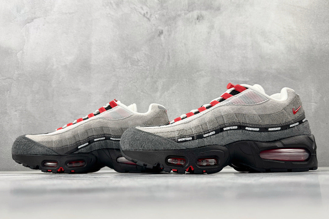 Nike Air Max 95 - Grey Red