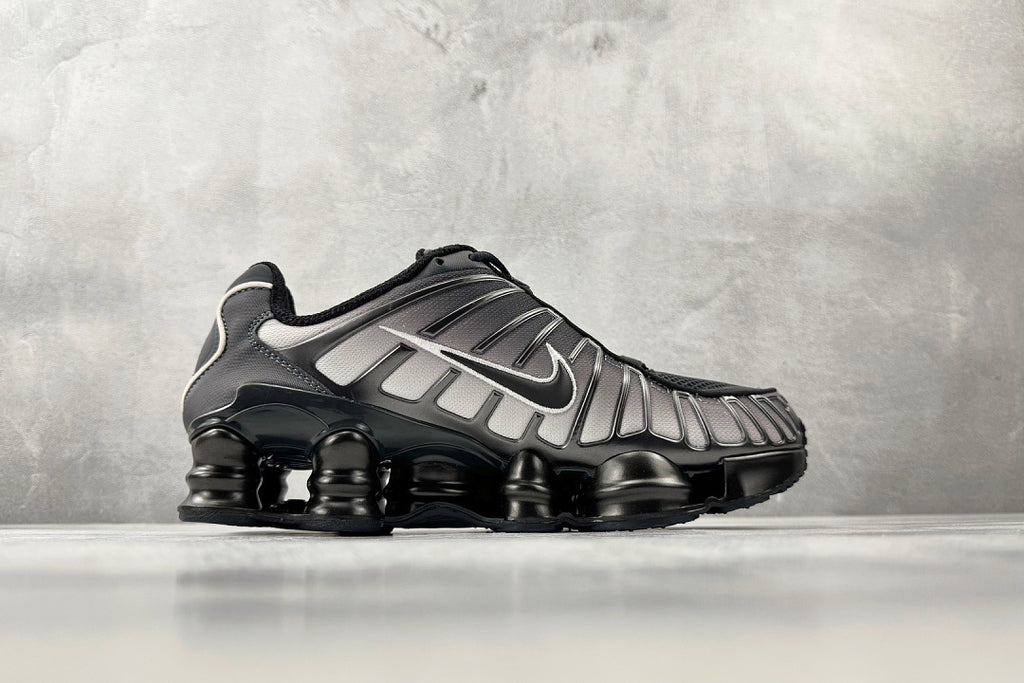 Nike Shox TL - Metallic Black