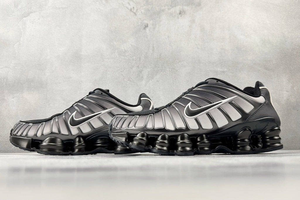 Nike Shox TL - Metallic Black
